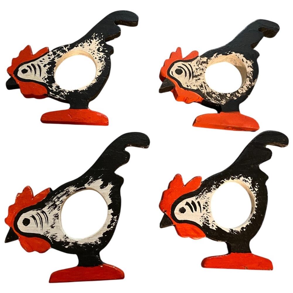 Set of 4 Vintage Wooden Hand Painted Roosters Napkin Rings Country Living Decor